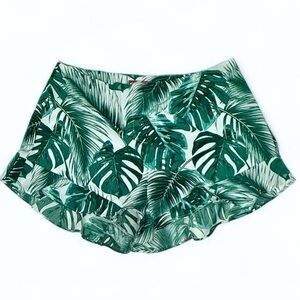Guess Monstera Print High Waist Women's Flounce Shorts